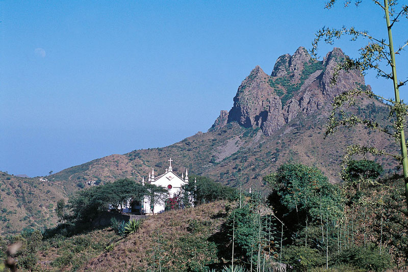 Achada Falcão, Capela