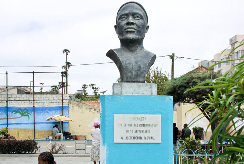 Assomada, Estátua de Amílcar Cabral