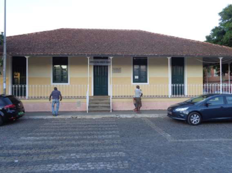  Centro Cultural Norberto Tavares