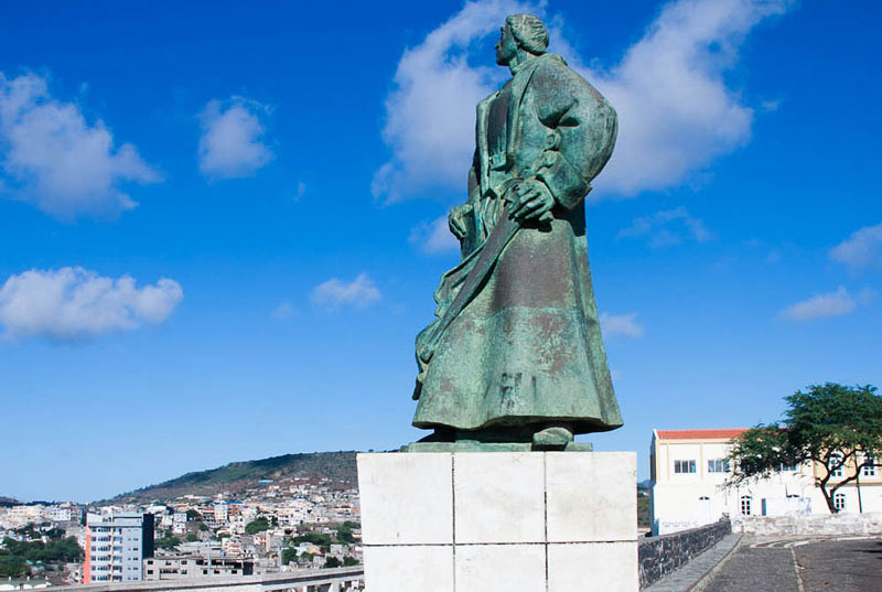 Praia, Estátua de Diogo Gomes