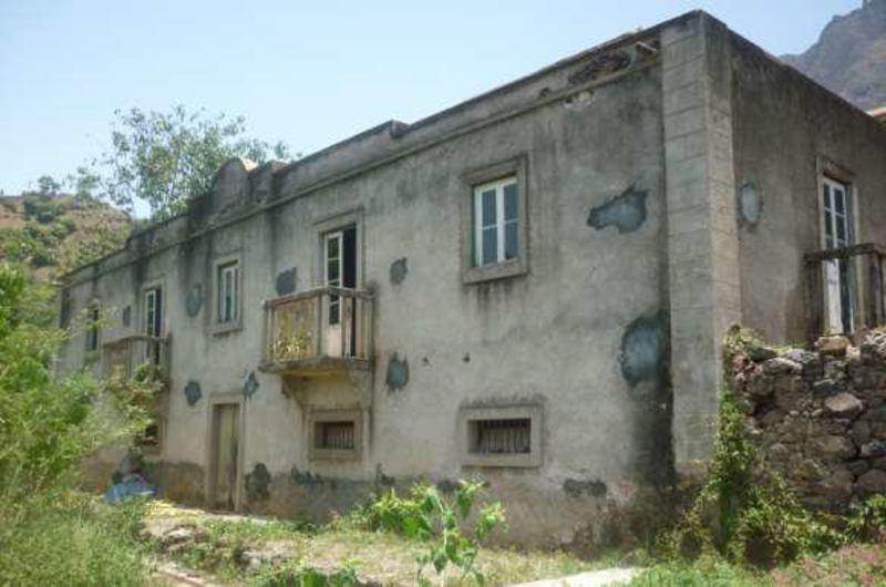 Sobrado Dinis Correia