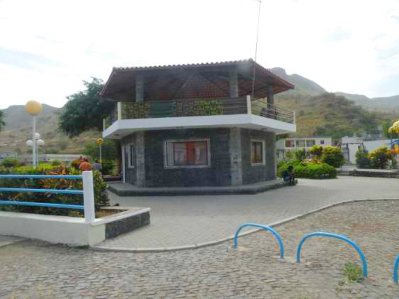 Praça "Pedra Pedra"