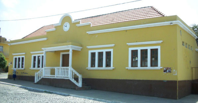 Escola Central