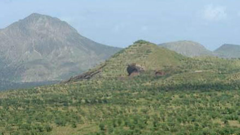 Monte Achada Grande
