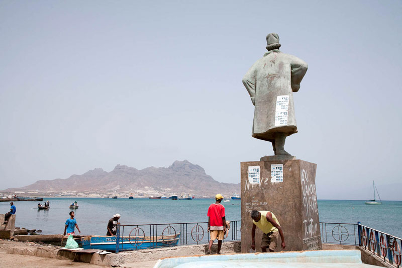 Estátua Diogo Afonso
